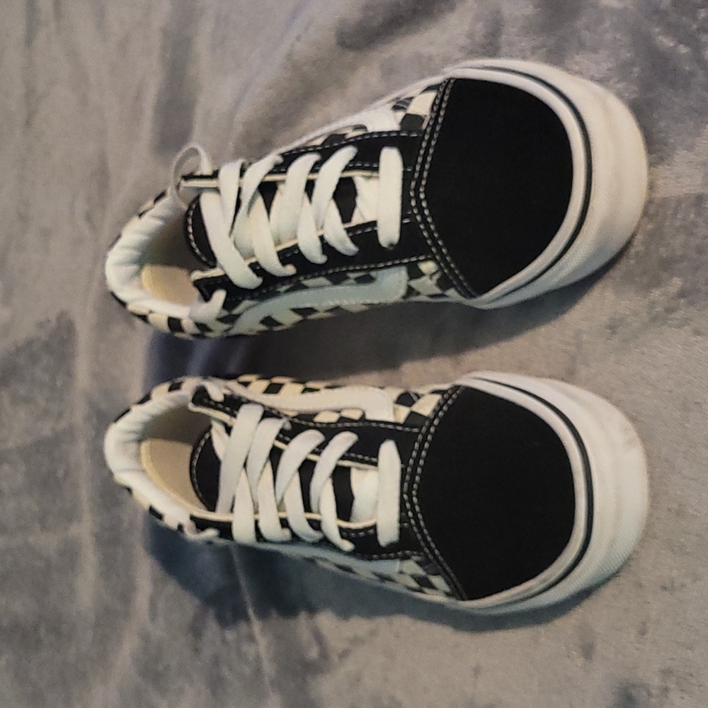 VANS Off the Wall Sneakers
